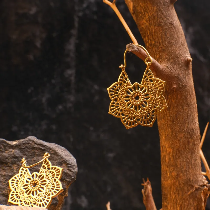 Dhara Earrings