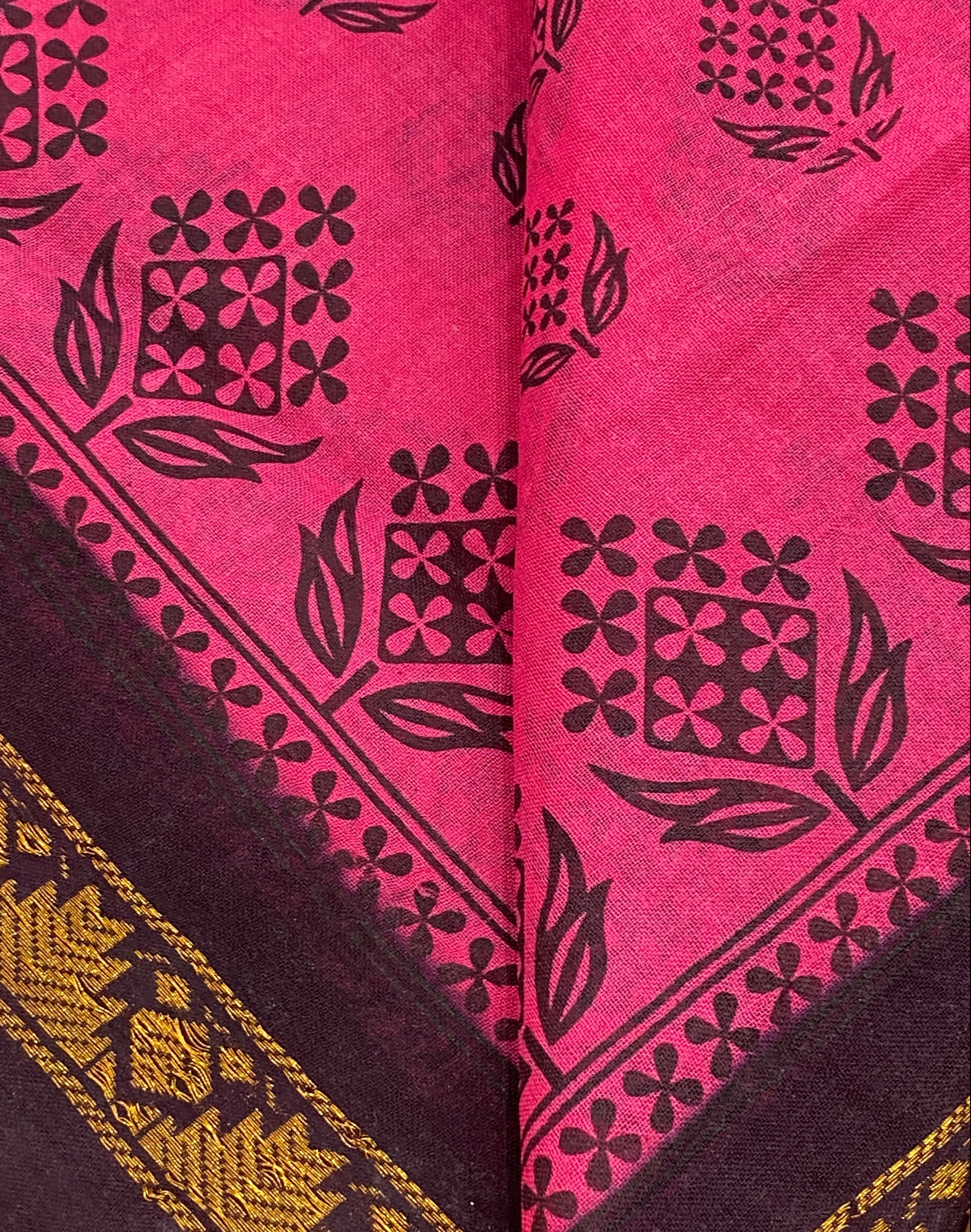 Fabulous Pink Color Pure Sungudi Cotton Saree With Zari Border