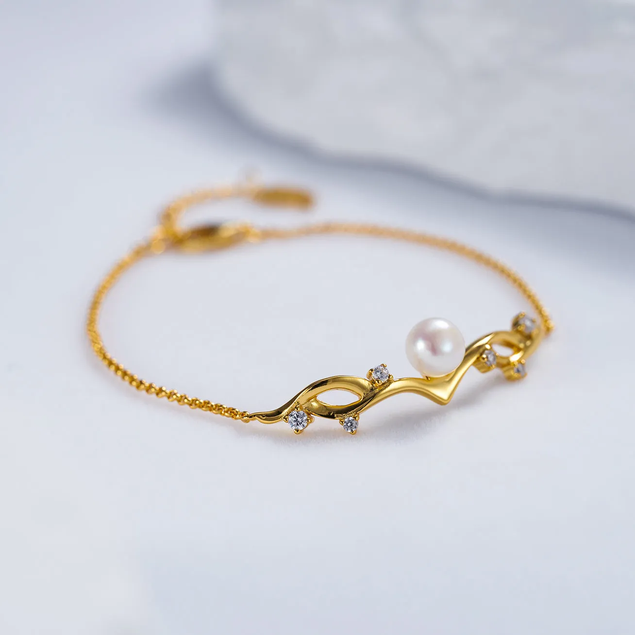 Top Grade Freshwater Pearl Bracelet WB00219 | STARRY